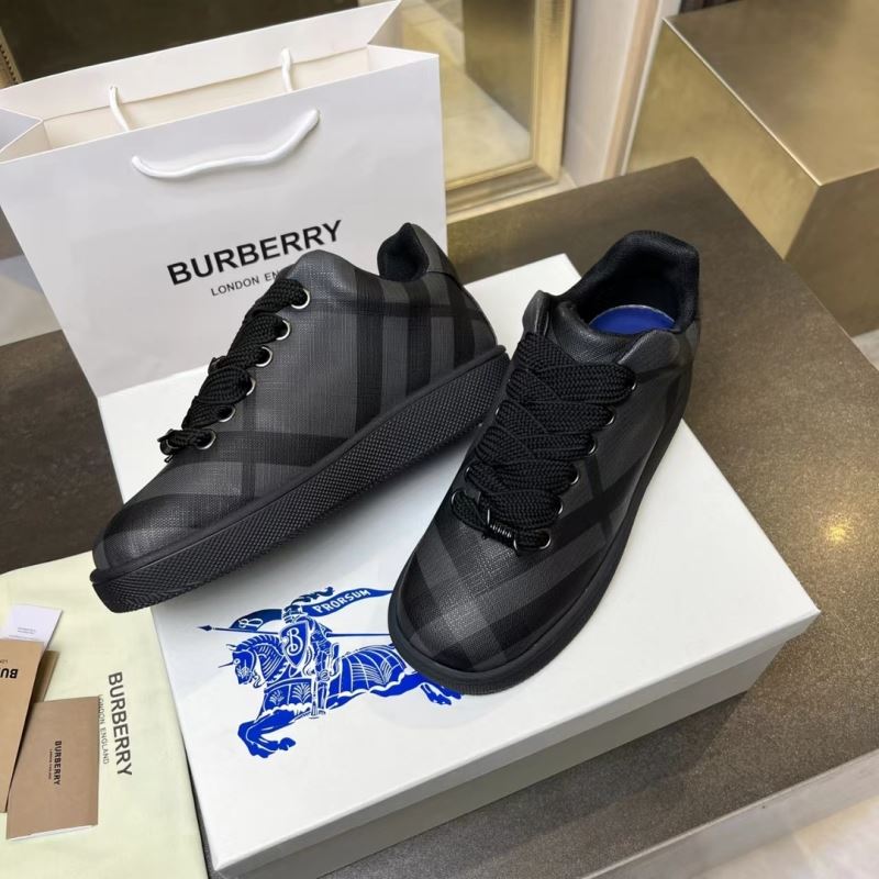 Burberry Low Shoes